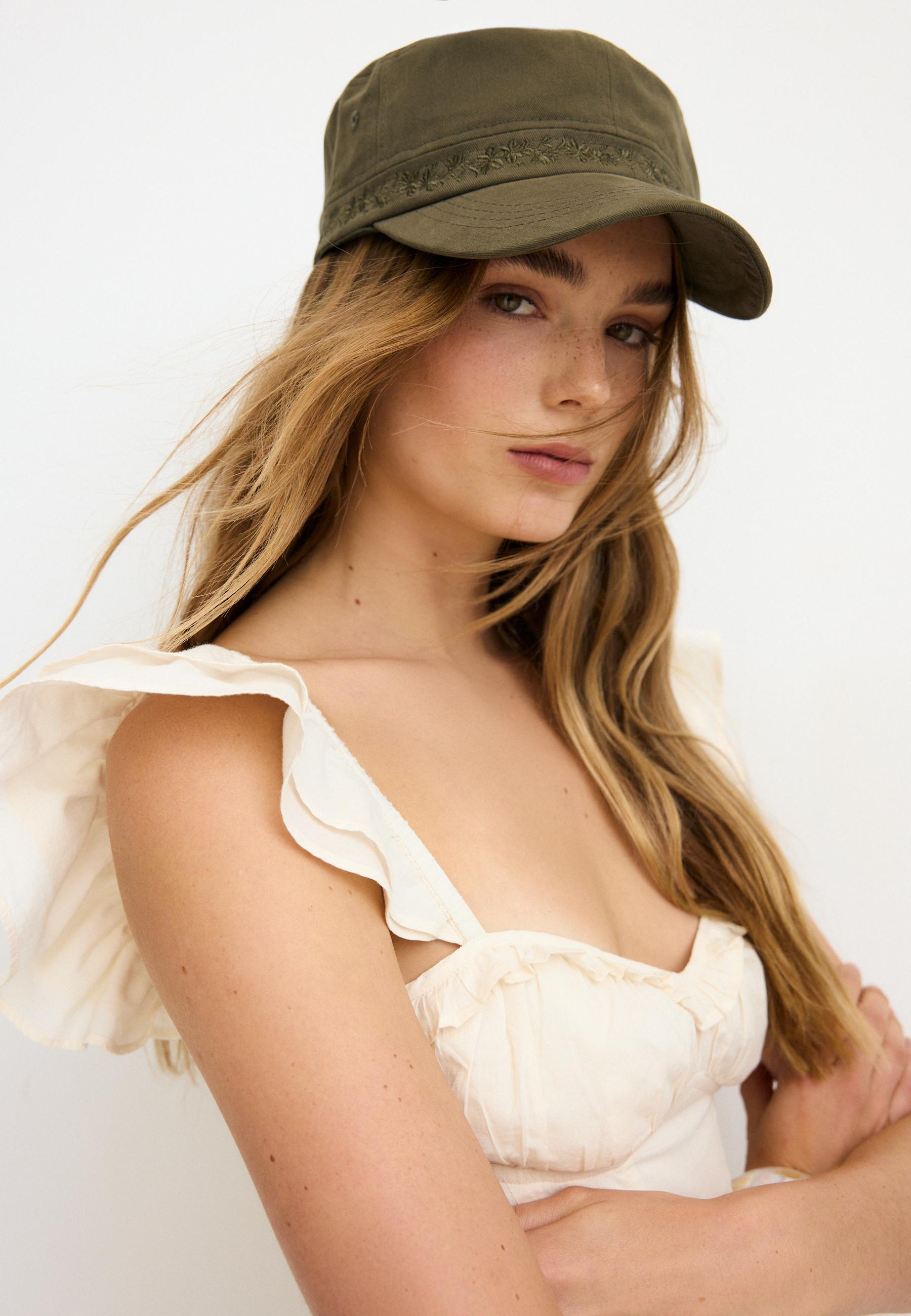 Embroidered sailor cap — Khaki