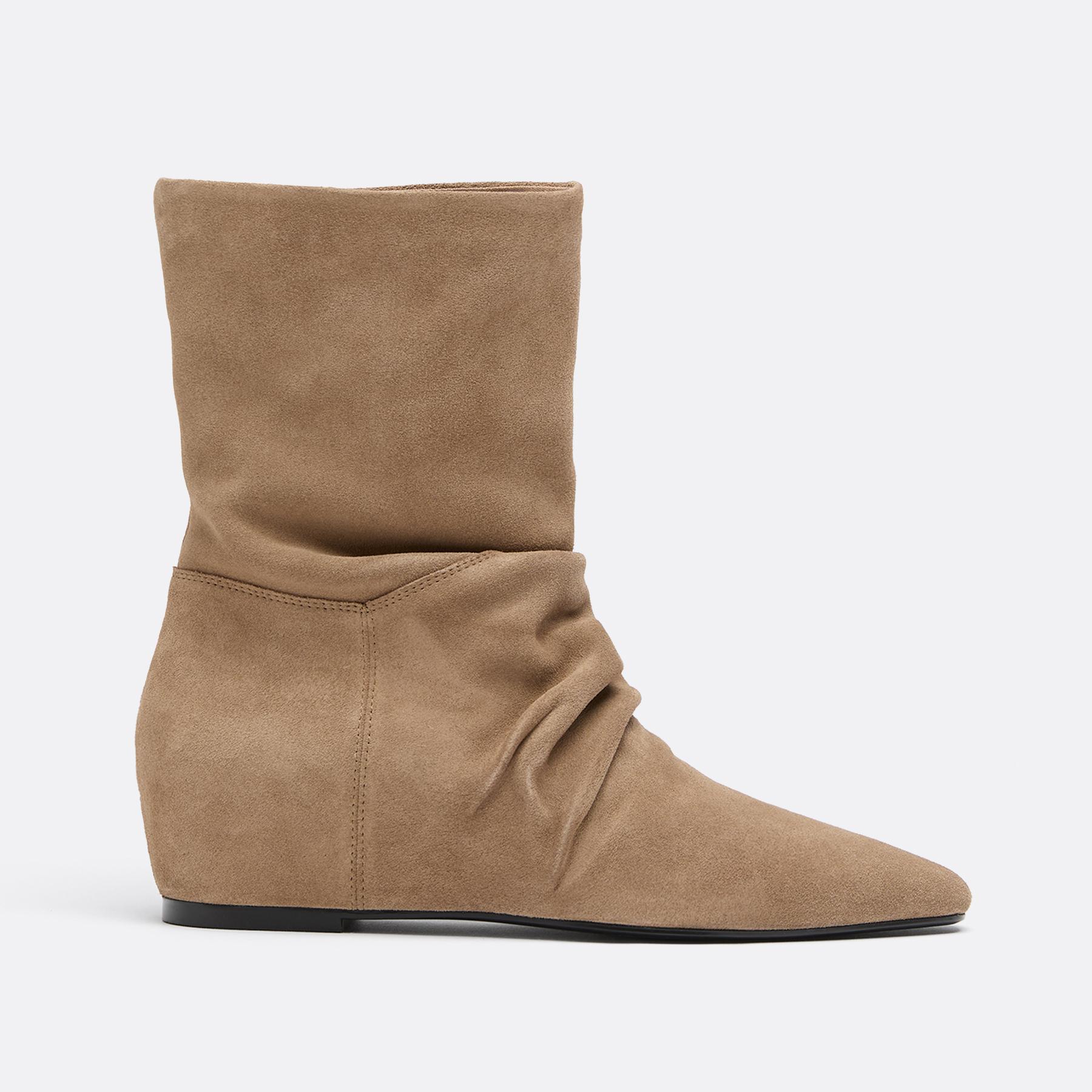 Leather internal wedge ankle boots — BEIGE