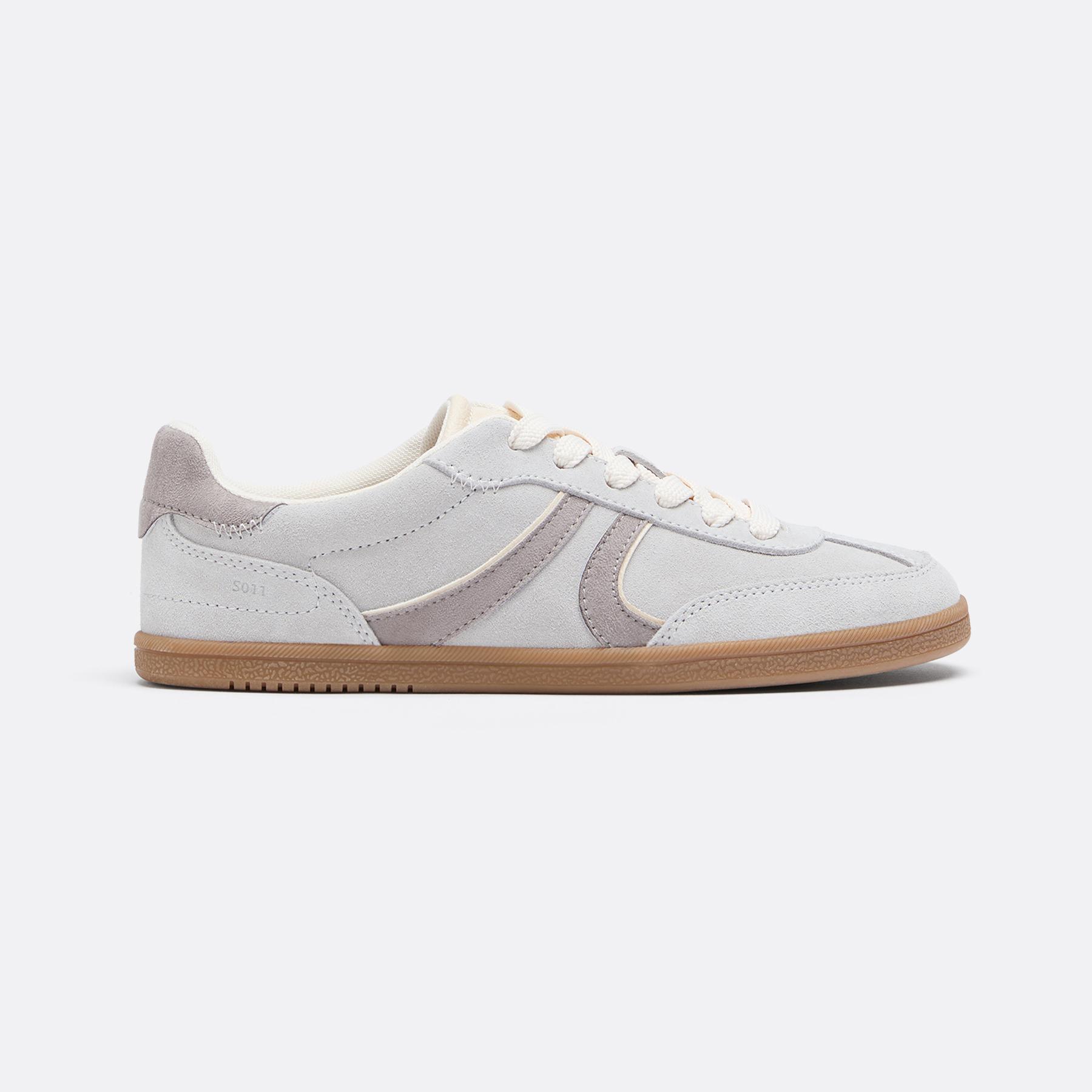 S011 Retro leather trainers — GREY