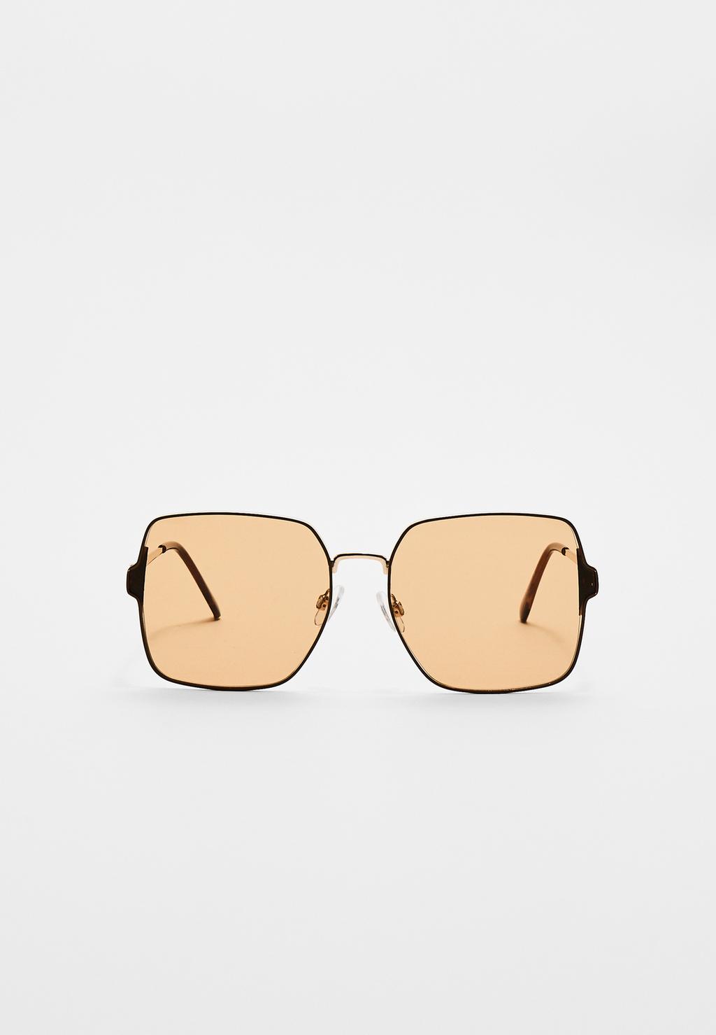 Sunglasses with metal temples