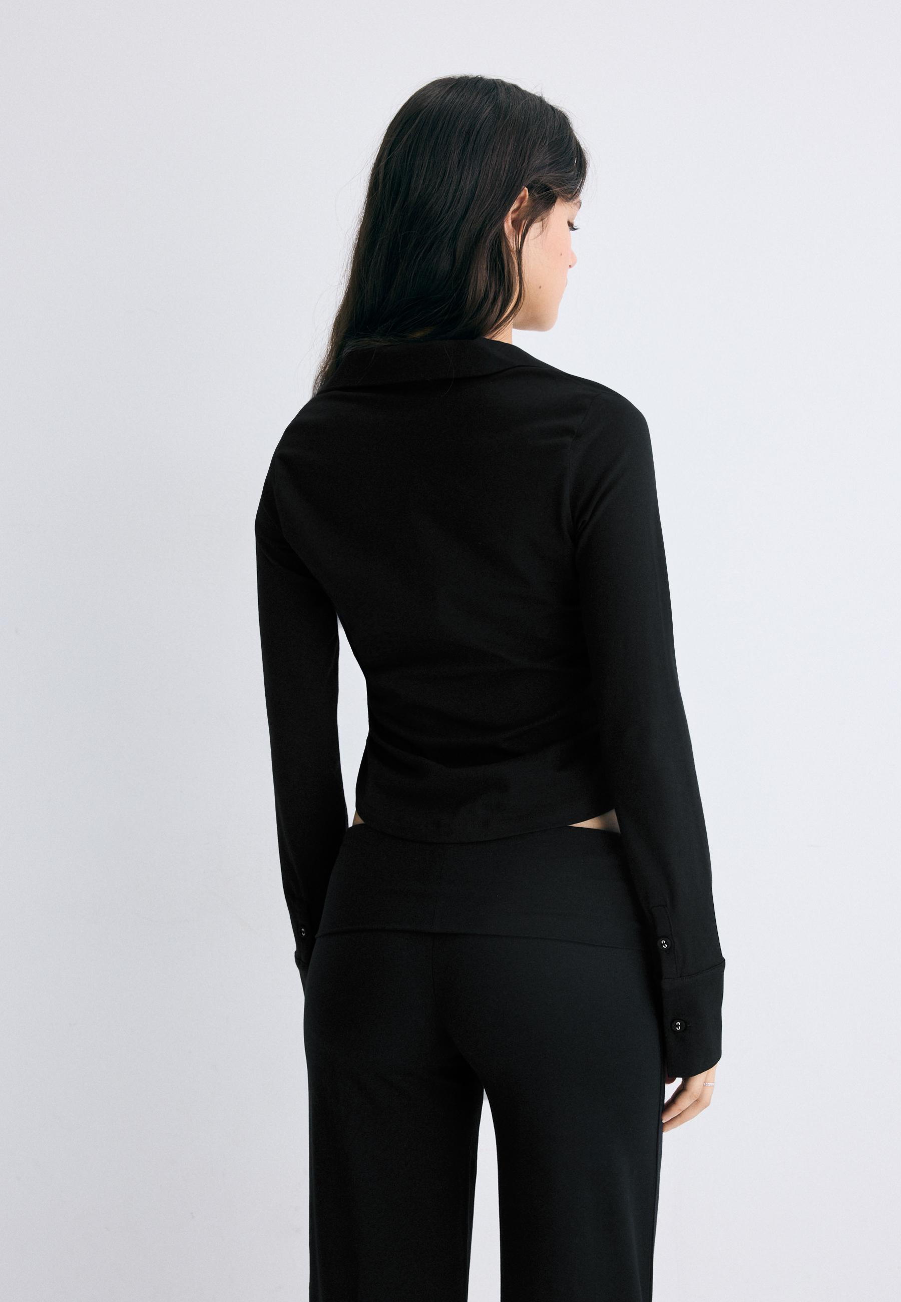 Knit shirt with buttons — Black
