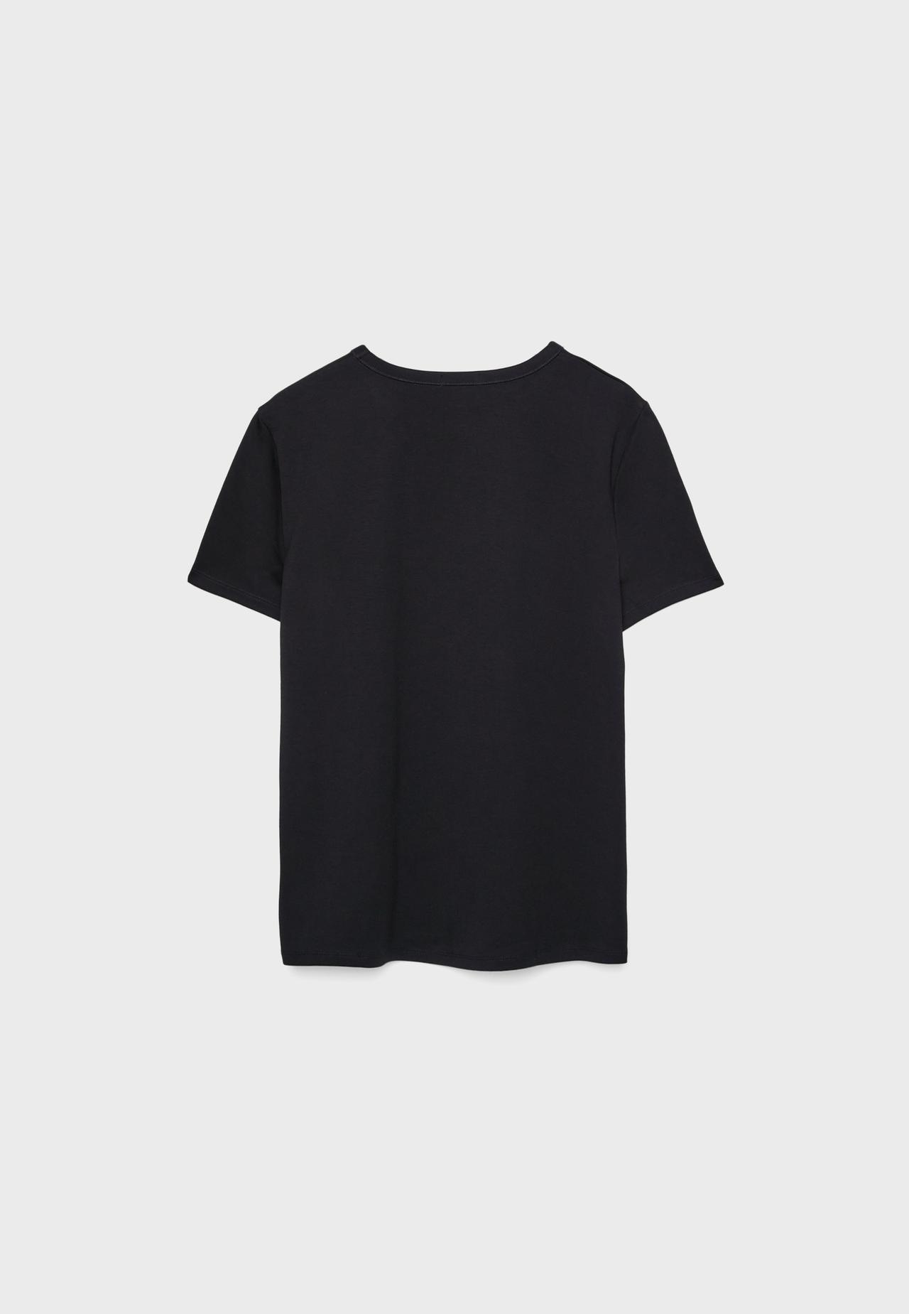 B02 Basic regular fit soft-touch T-shirt — Black