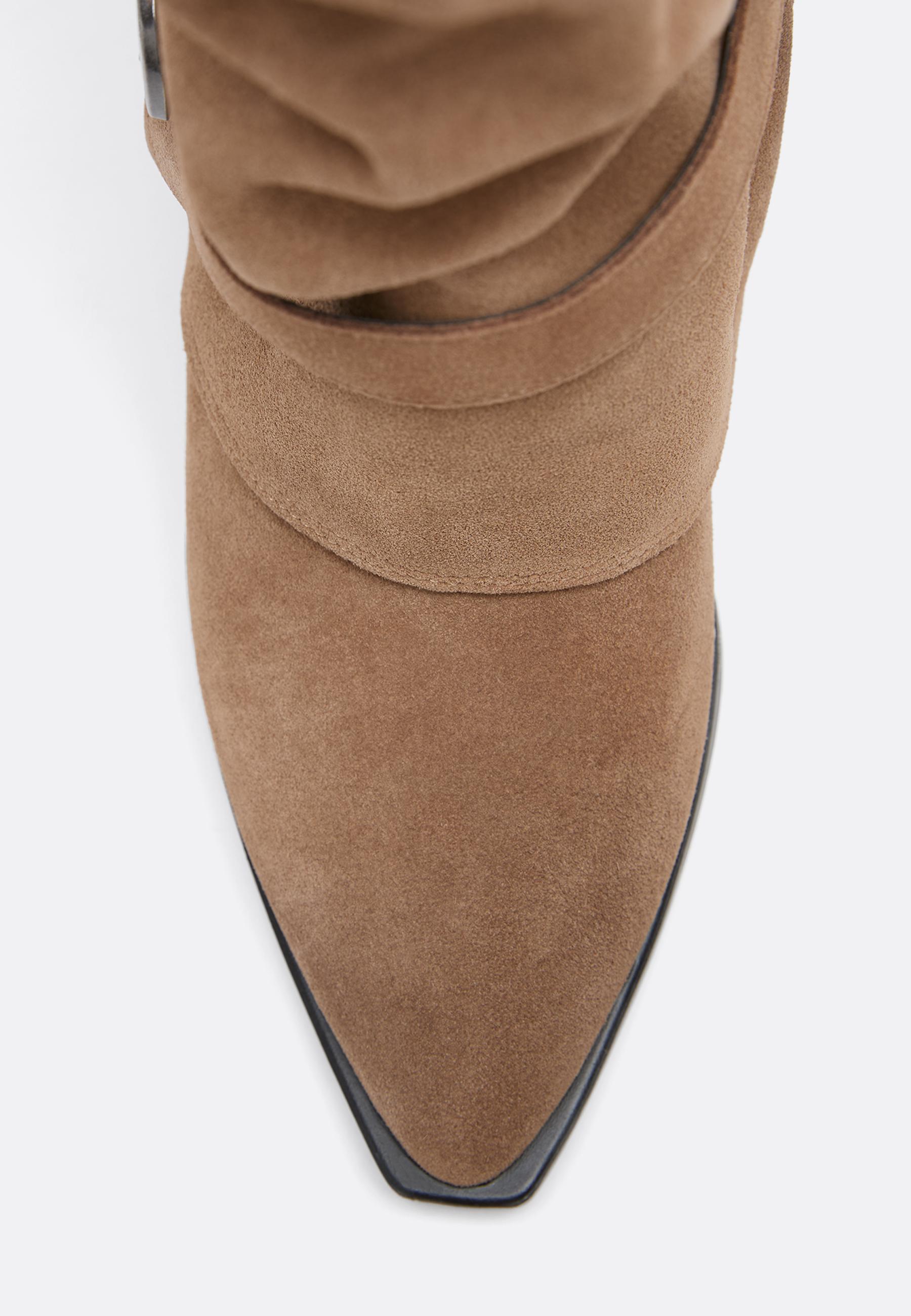 High-heel joots leather boots — BEIGE