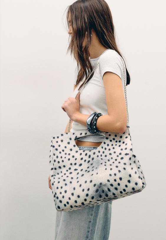 Stradivarius Square Crossbody Handbag Ecru Os