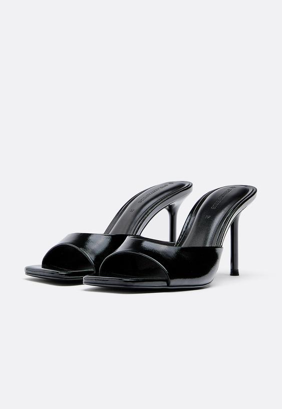 Stradivarius Heeled Mule Sandals Black 3