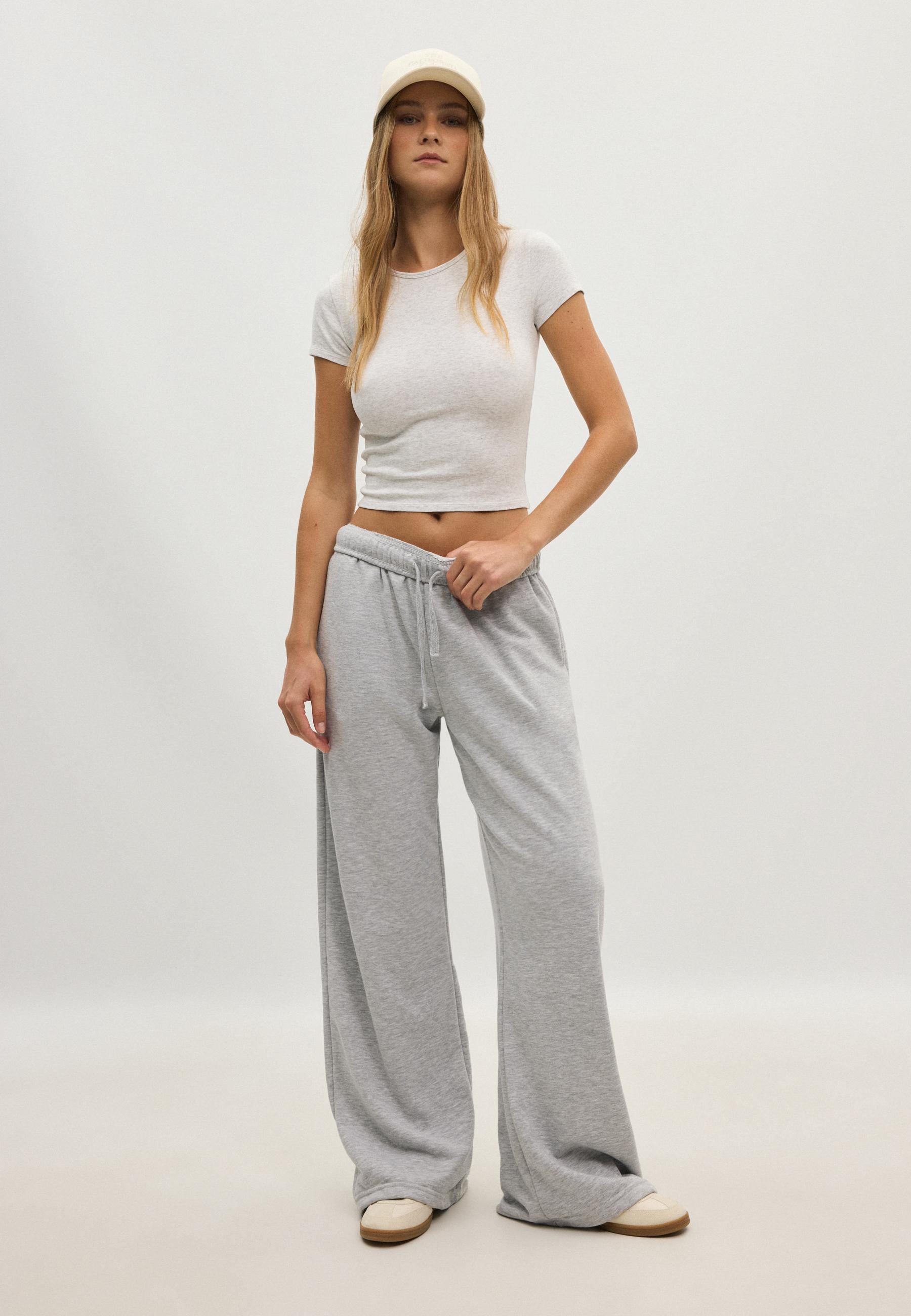 Stradivarius Παντελόνι Jogger Με Φαρδύ Μπαντζάκι Γκρι Μελανζέ S