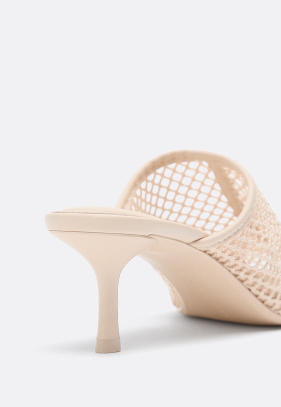 Stradivarius Chaussures Ouvertes À Talon Aiguille Et Résille Écru 38