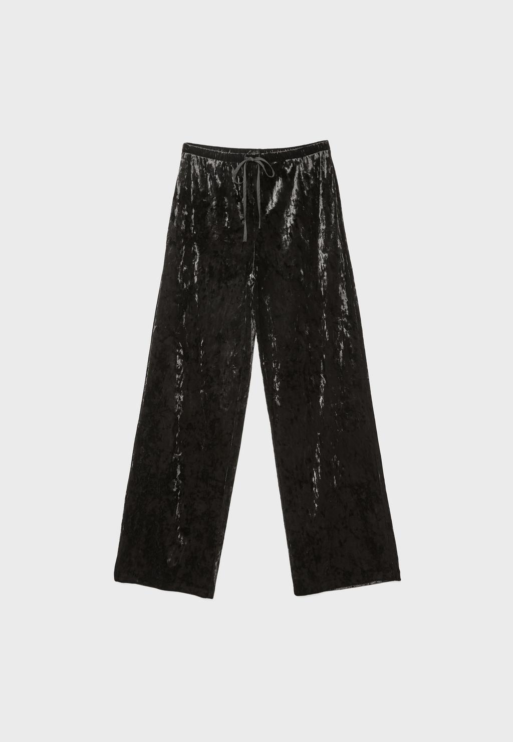 Loose-fitting velvet trousers