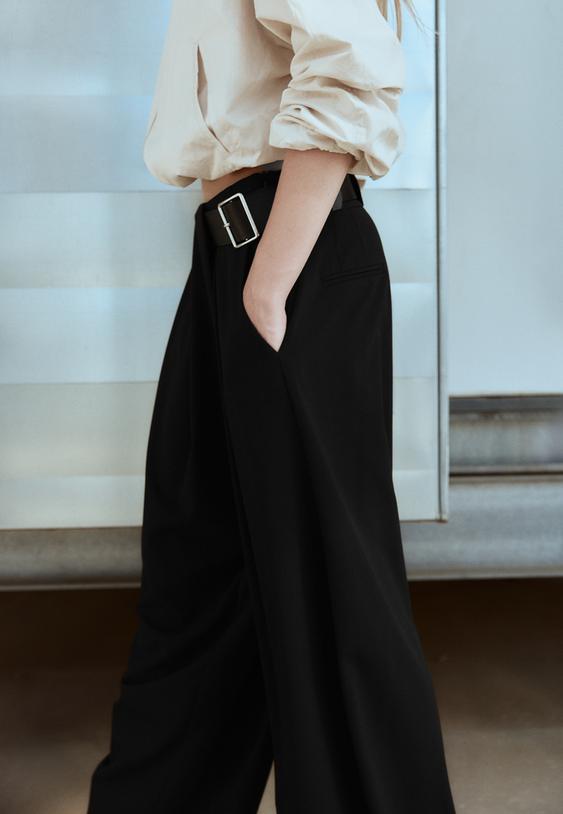 Stradivarius Pantaloni Eleganți Cu Pense Și Cordon Negru 32