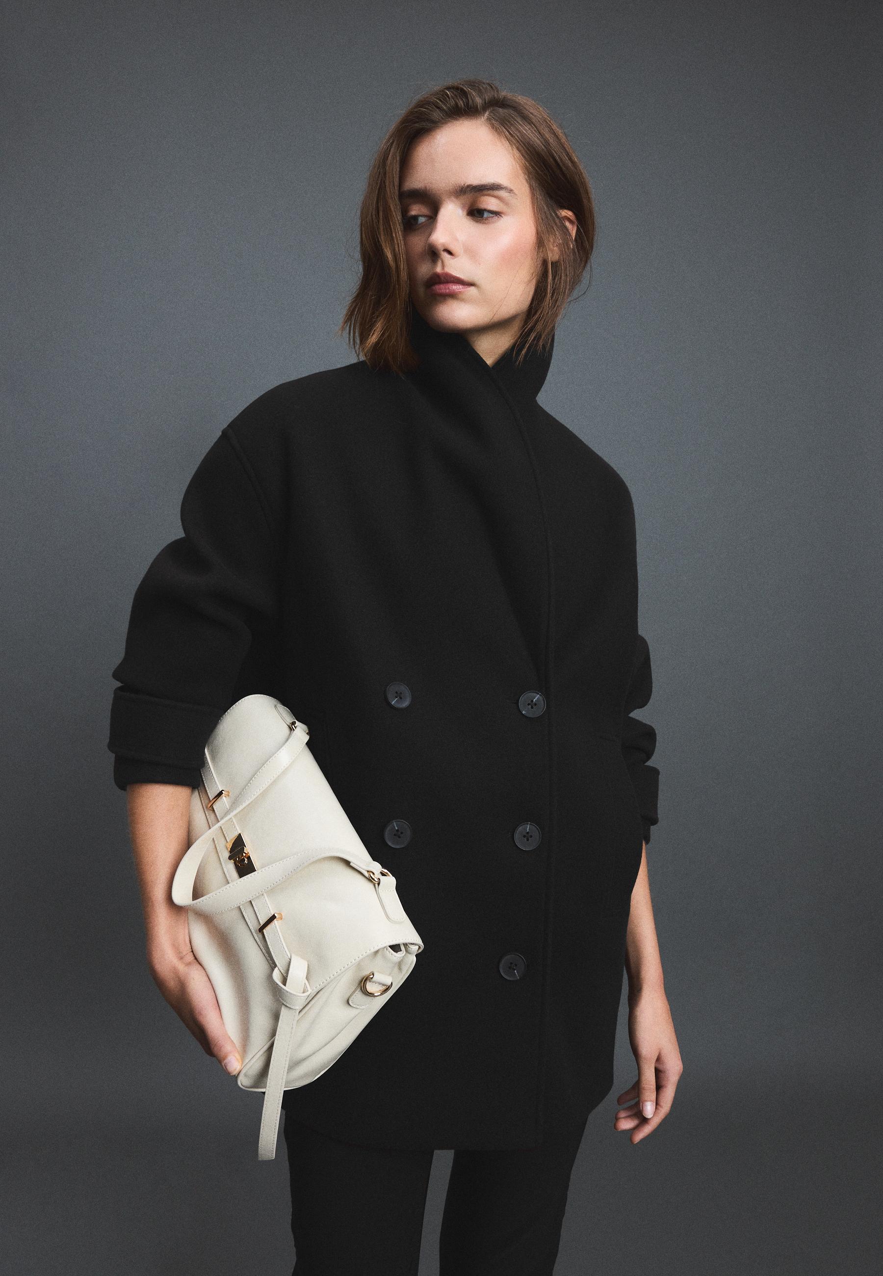 Shawl neck short coat — Black