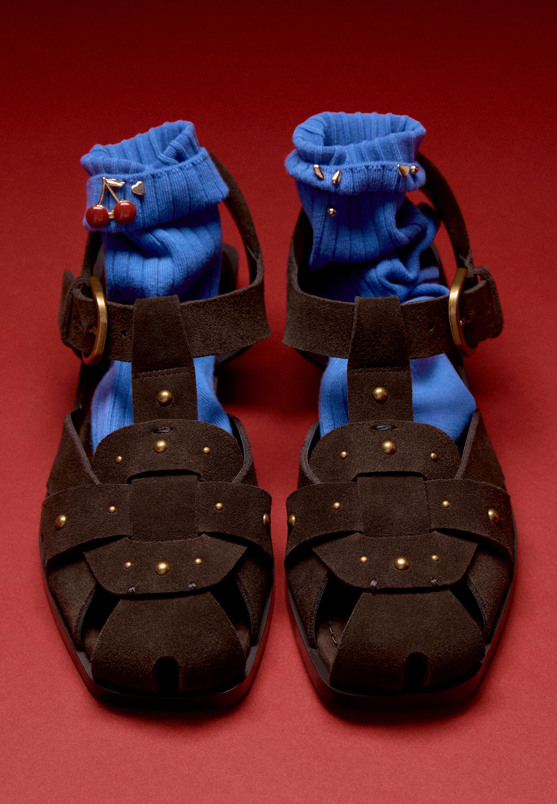 Studded leather cage sandals — BROWN