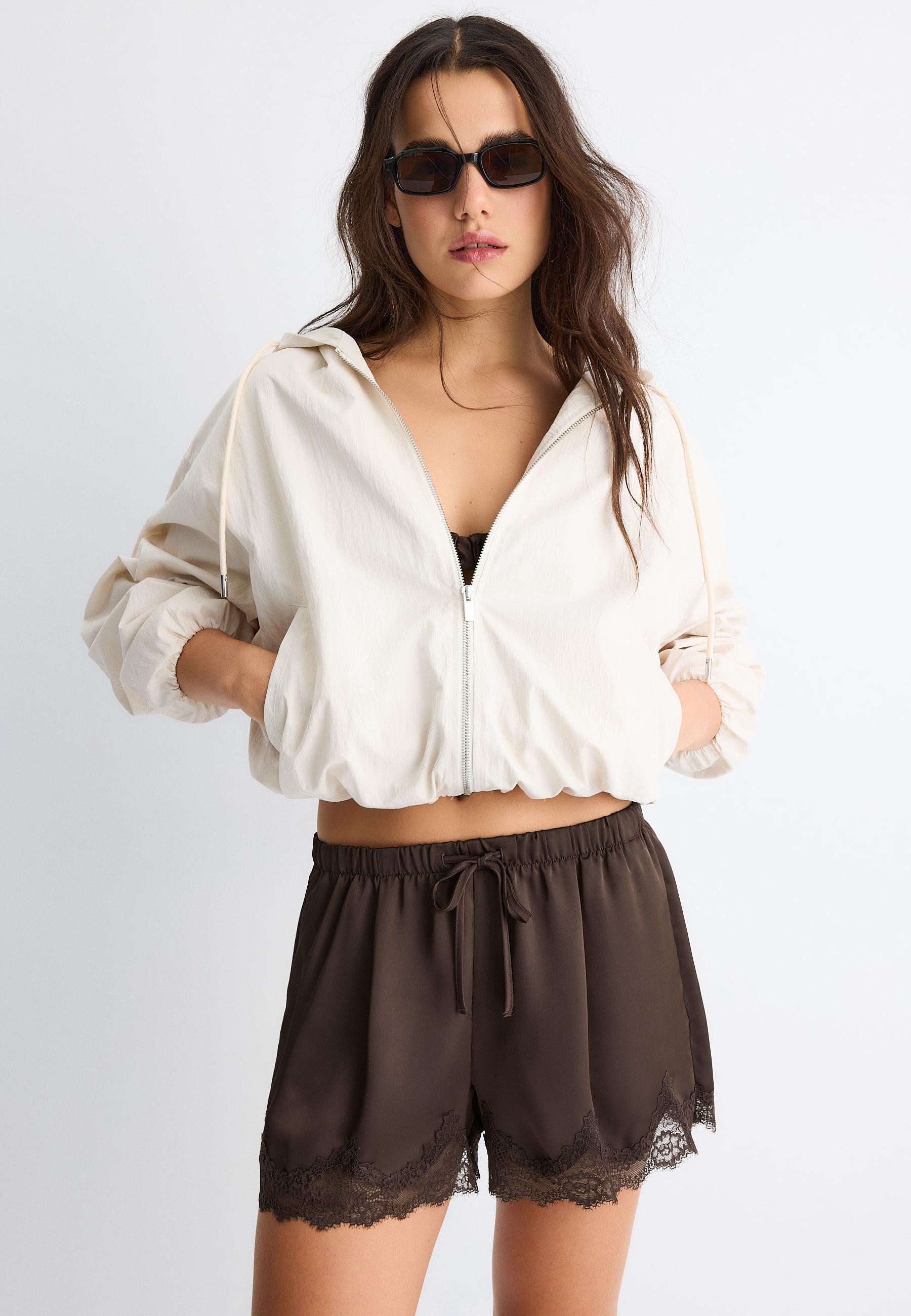 Basic nylon hooded jacket — Ecru
