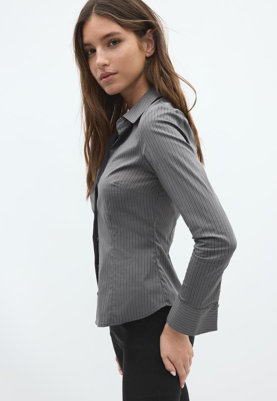 camisa basica fitted