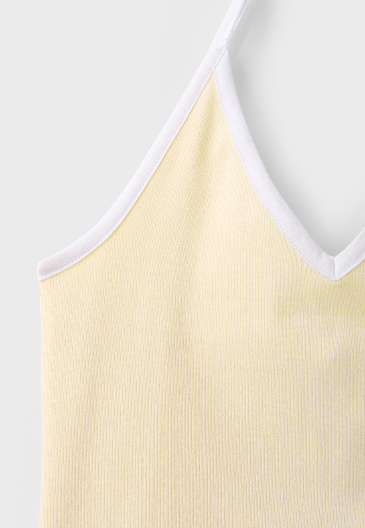 Fitted halter top — Pastel yellow