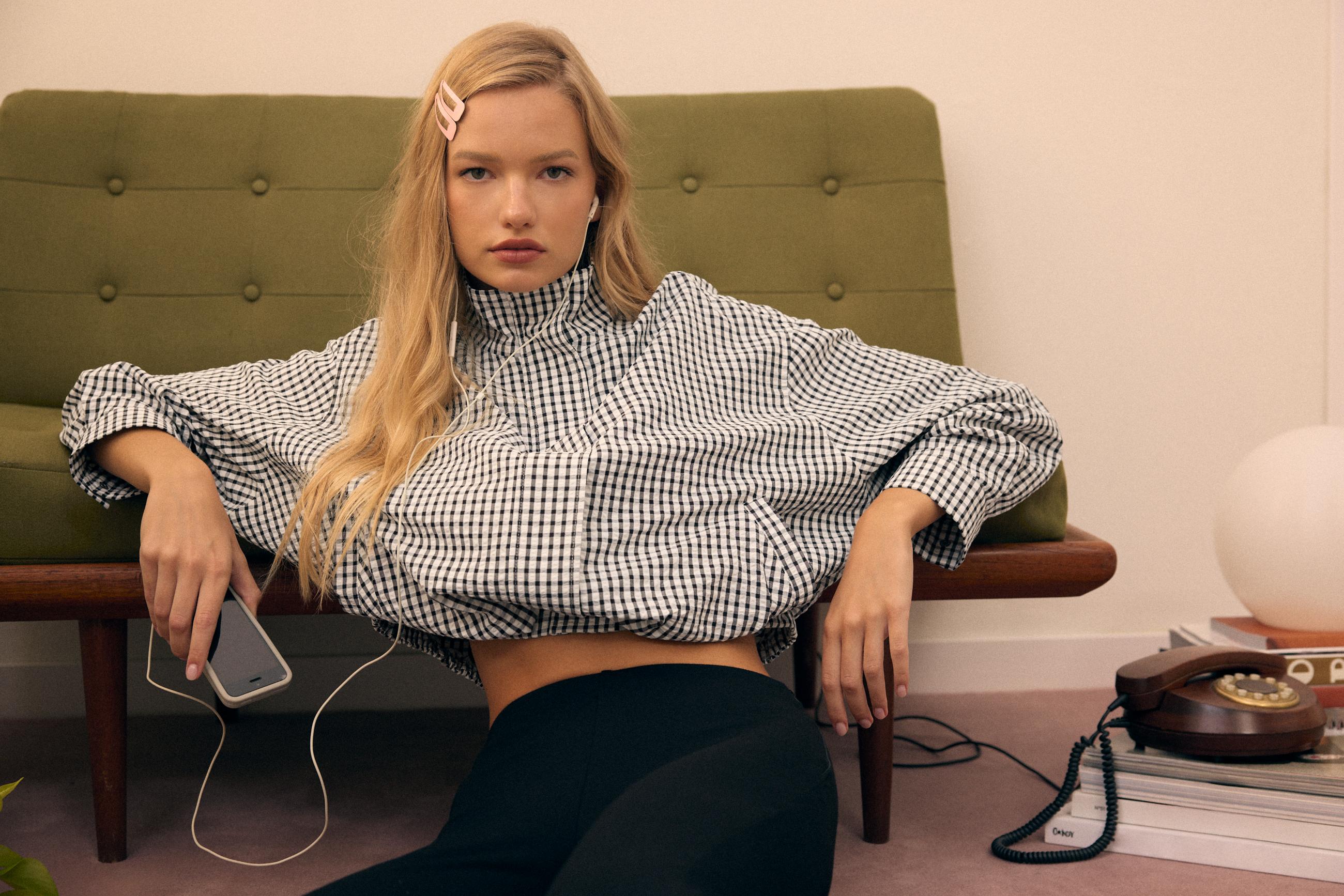 Oversize check print jacket — Black