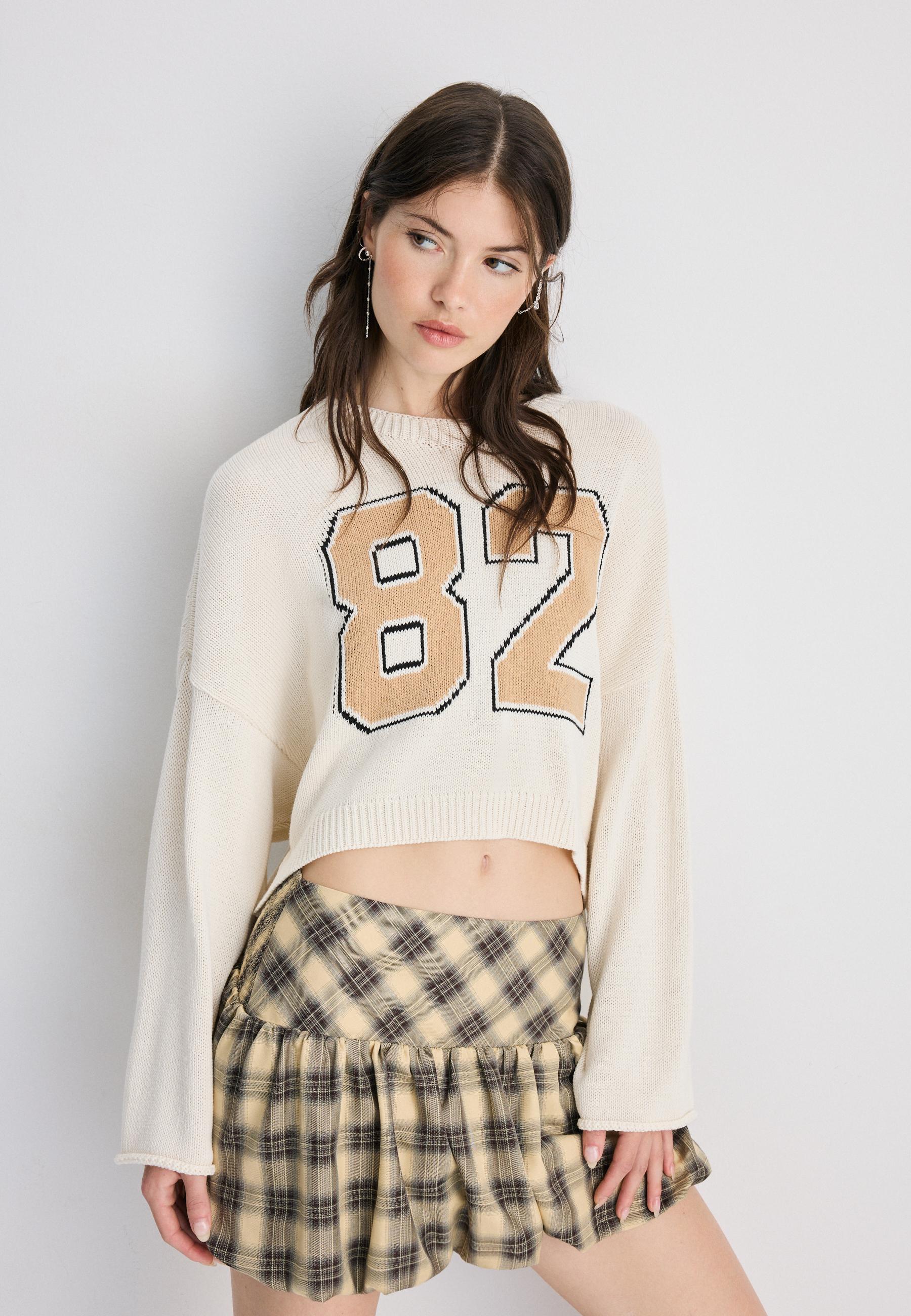 Number cropped knit jumper — Vanilla