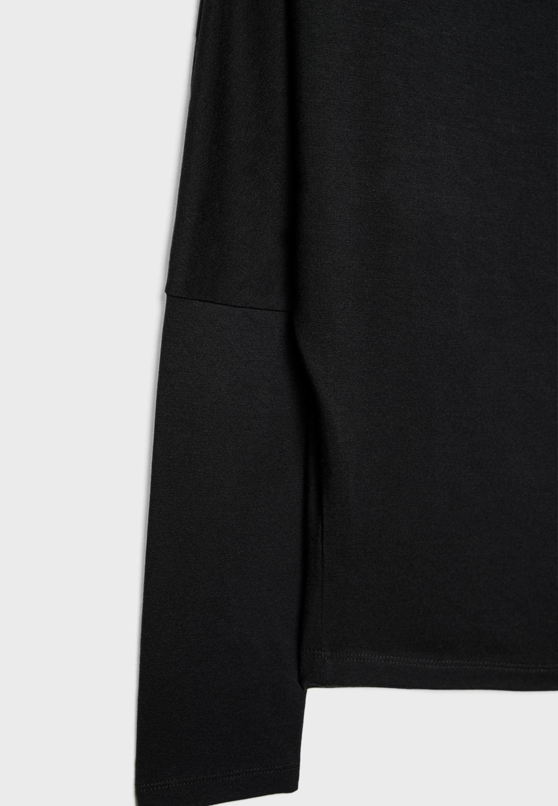 Asymmetric modal top — Black