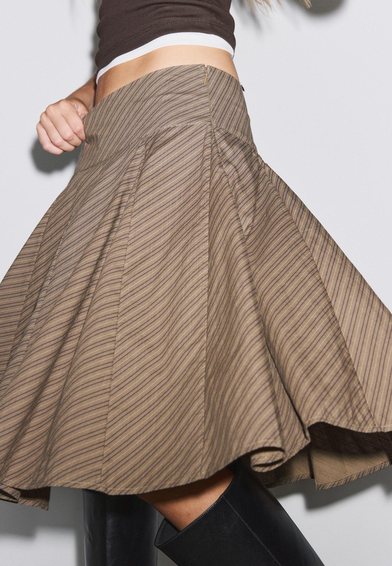 Mini skirt with godets — Brown