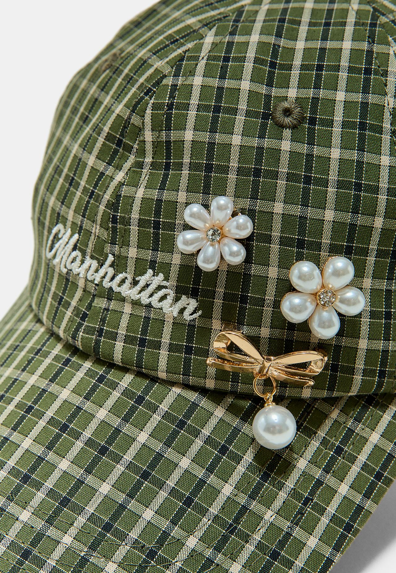 Checked cap with brooches — Khaki