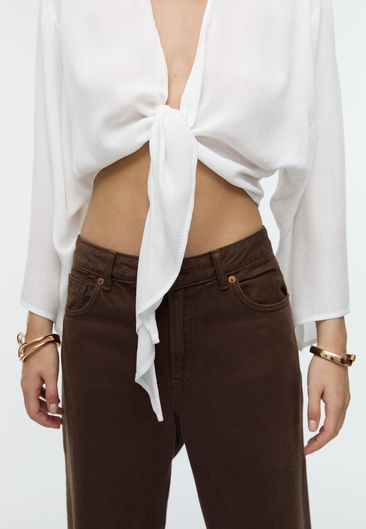 blusa fluida nudo