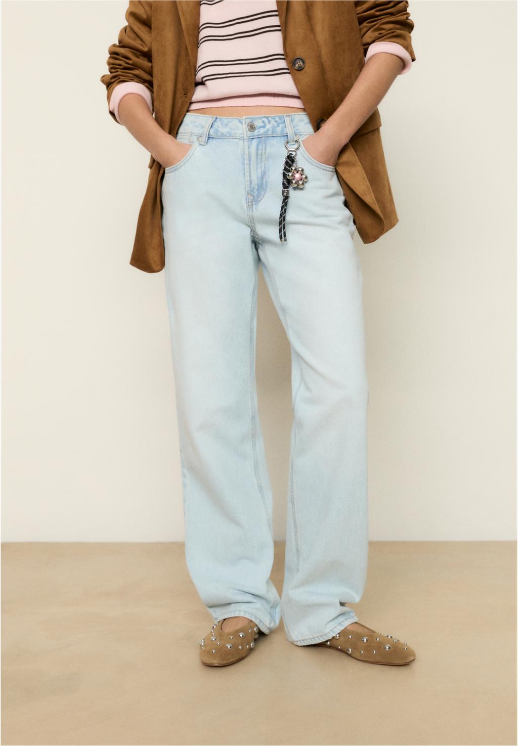 D03 Straight-leg low-rise jeans