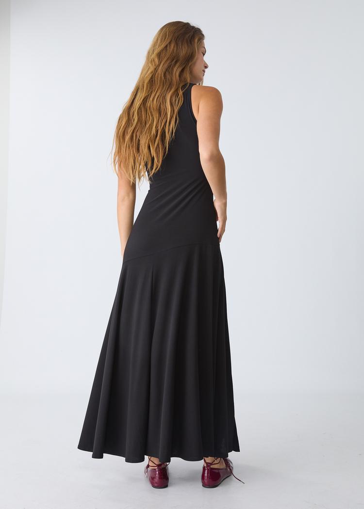 vestido midi fluido abertura
