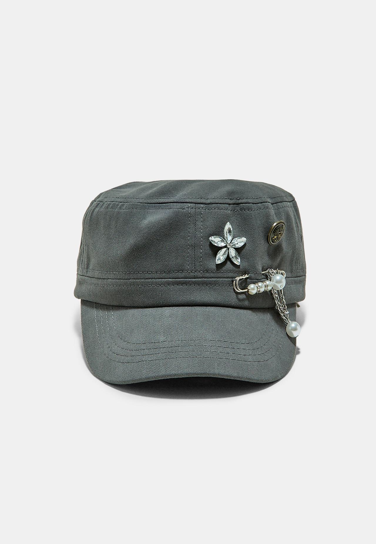 Beaded cap — Grey