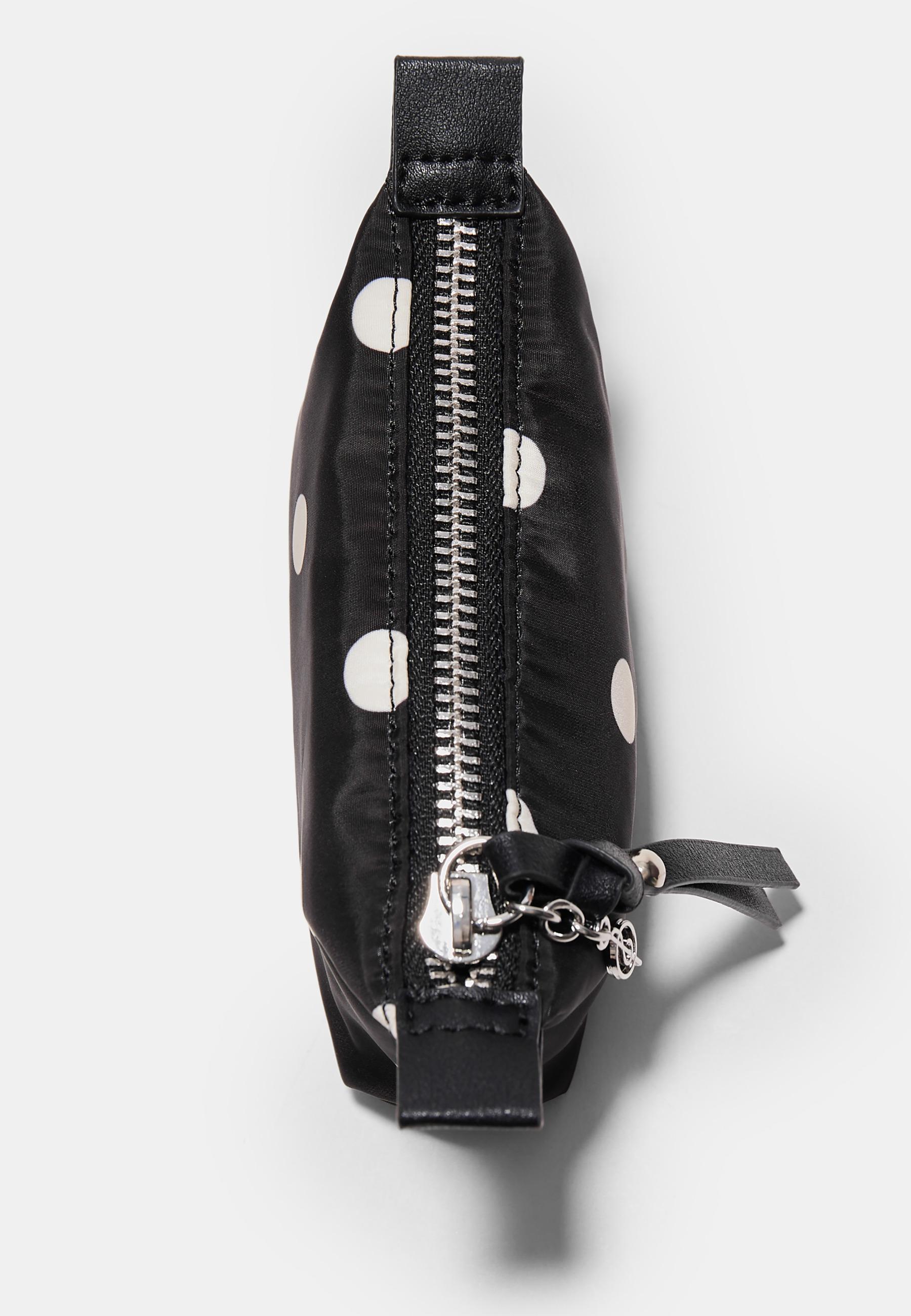 Mini toiletry bag — Black
