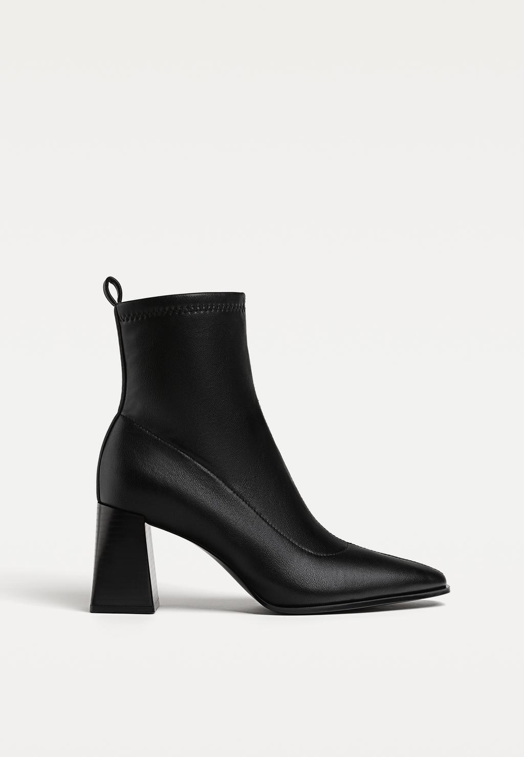 High-heel stretch ankle boots