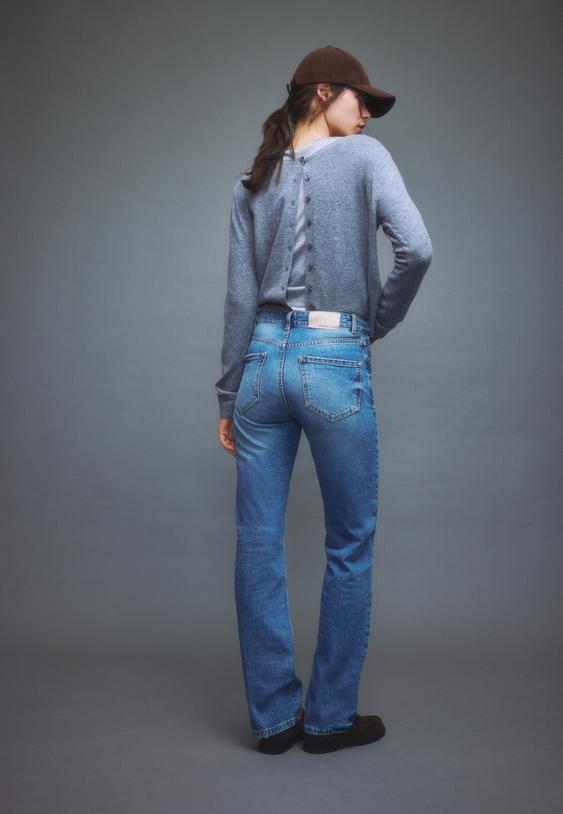 d98-straightfitjeans