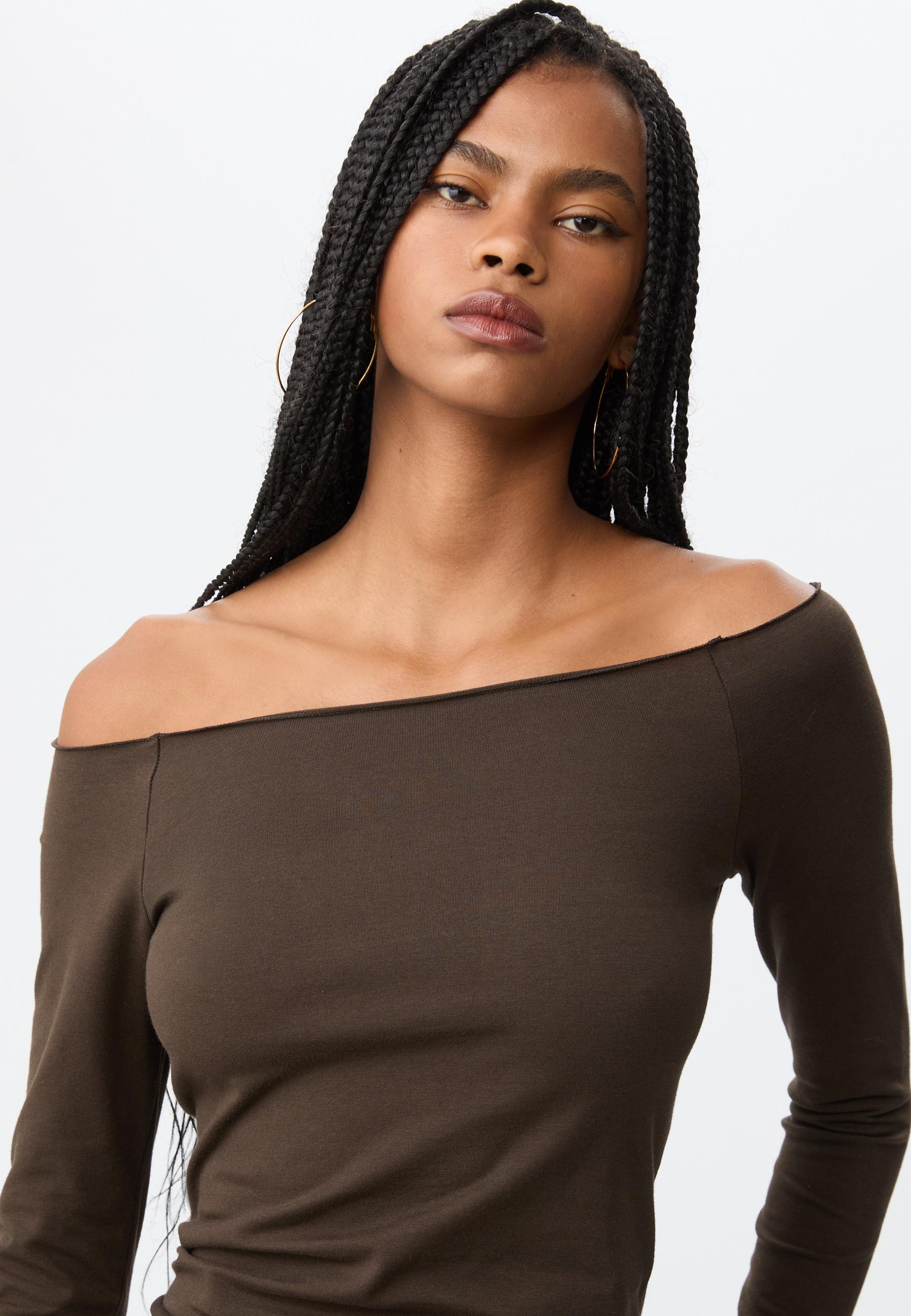 Off-the-shoulder top - Women's fashion | Stradivarius Romania