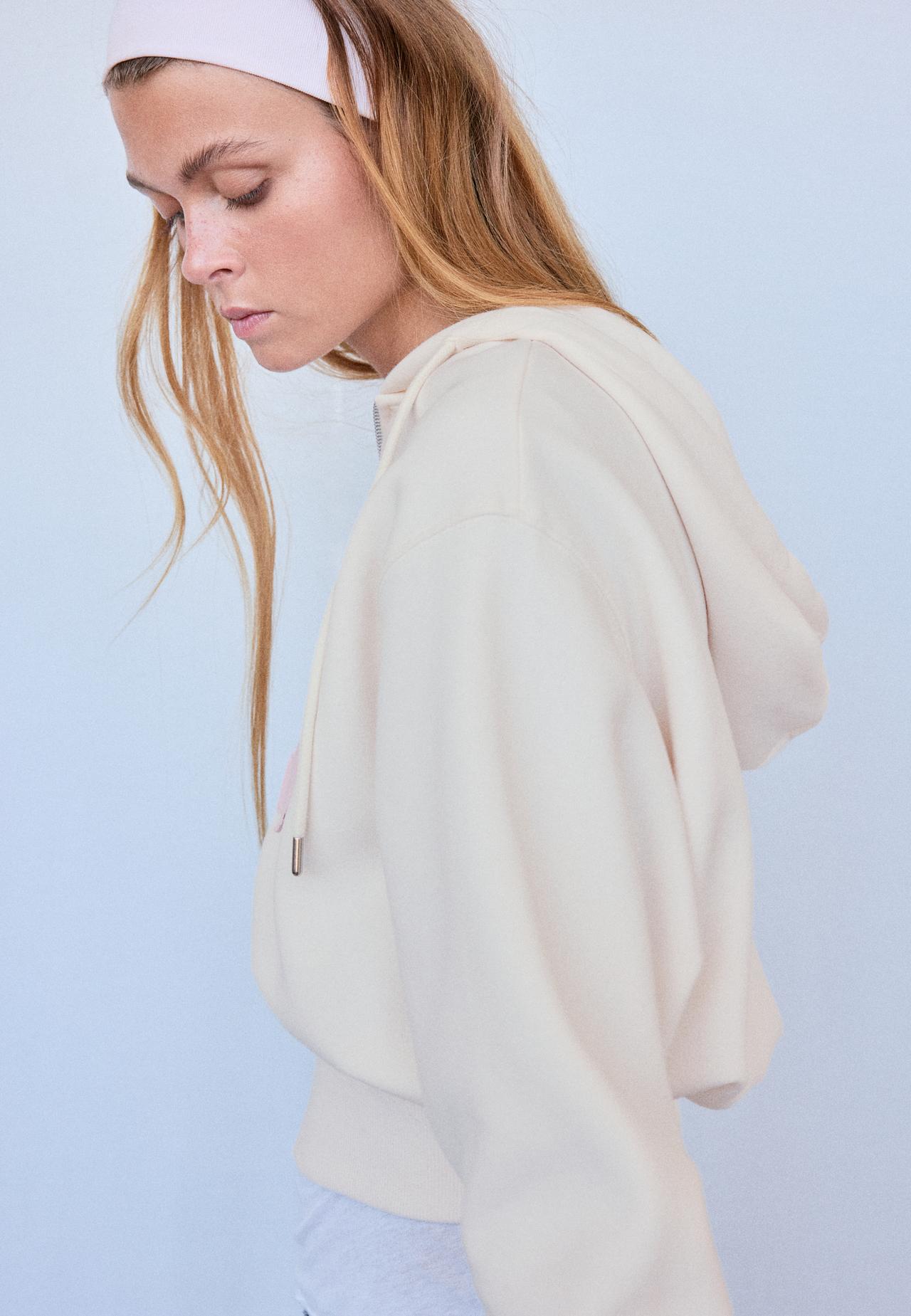 Regular printed sweatshirt — Beige