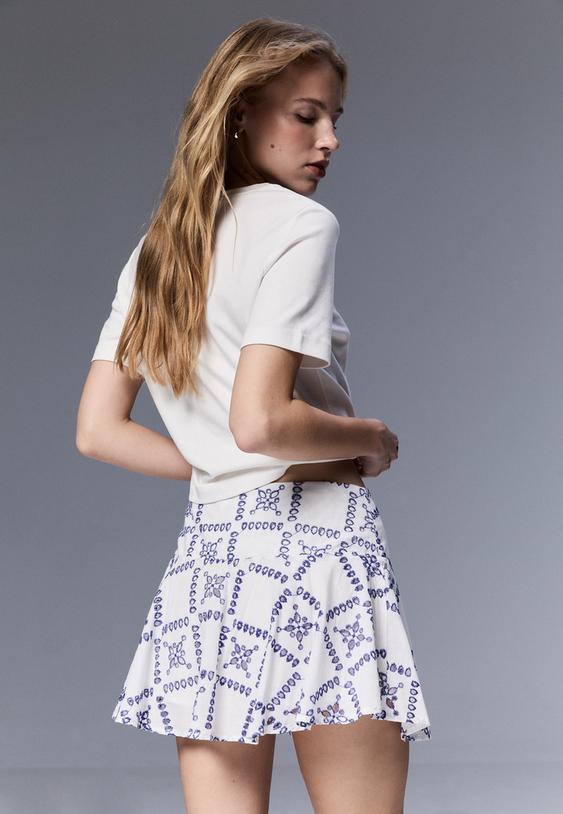 falda pantalon fluida bordados