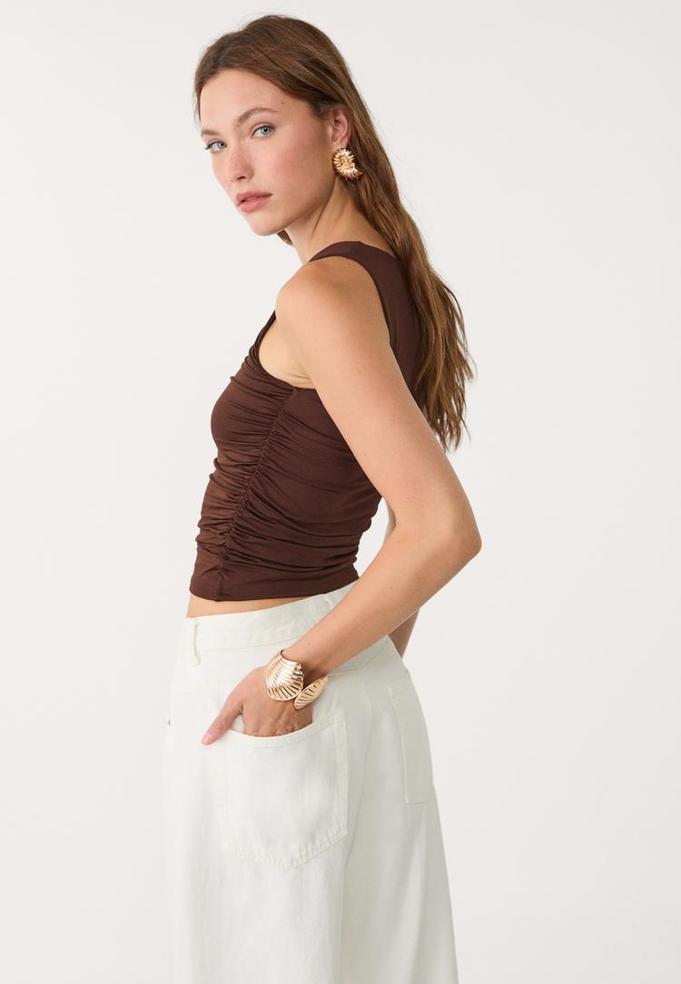 polyamid-shirt-mit-drapierung
