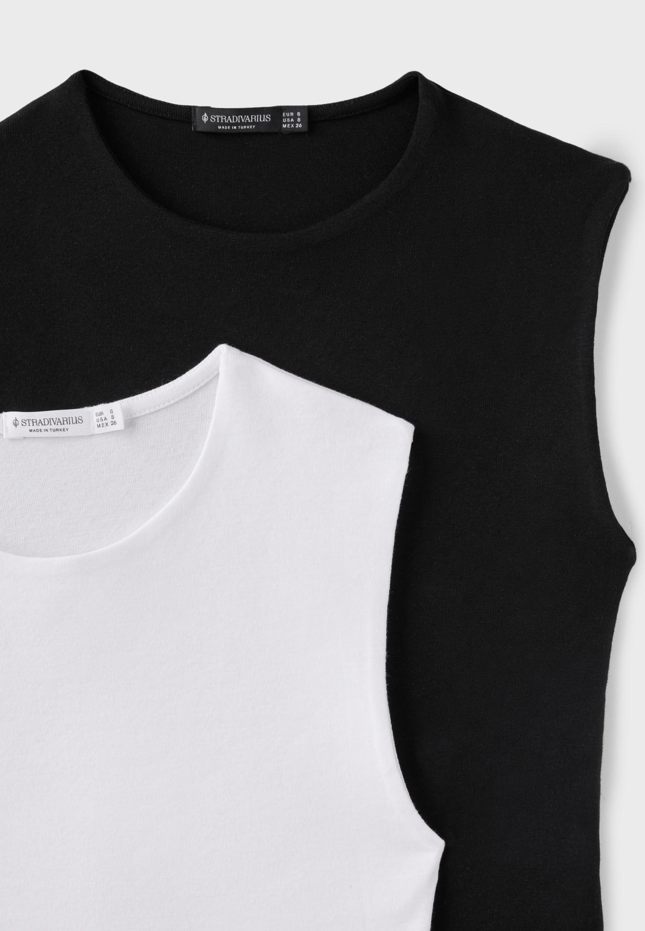 2-pack of basic sleeveless T-shirts — Black