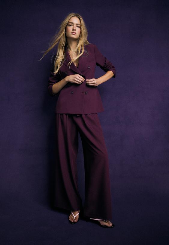 Stradivarius Getailleerd Colbert Met Knopen Purper M