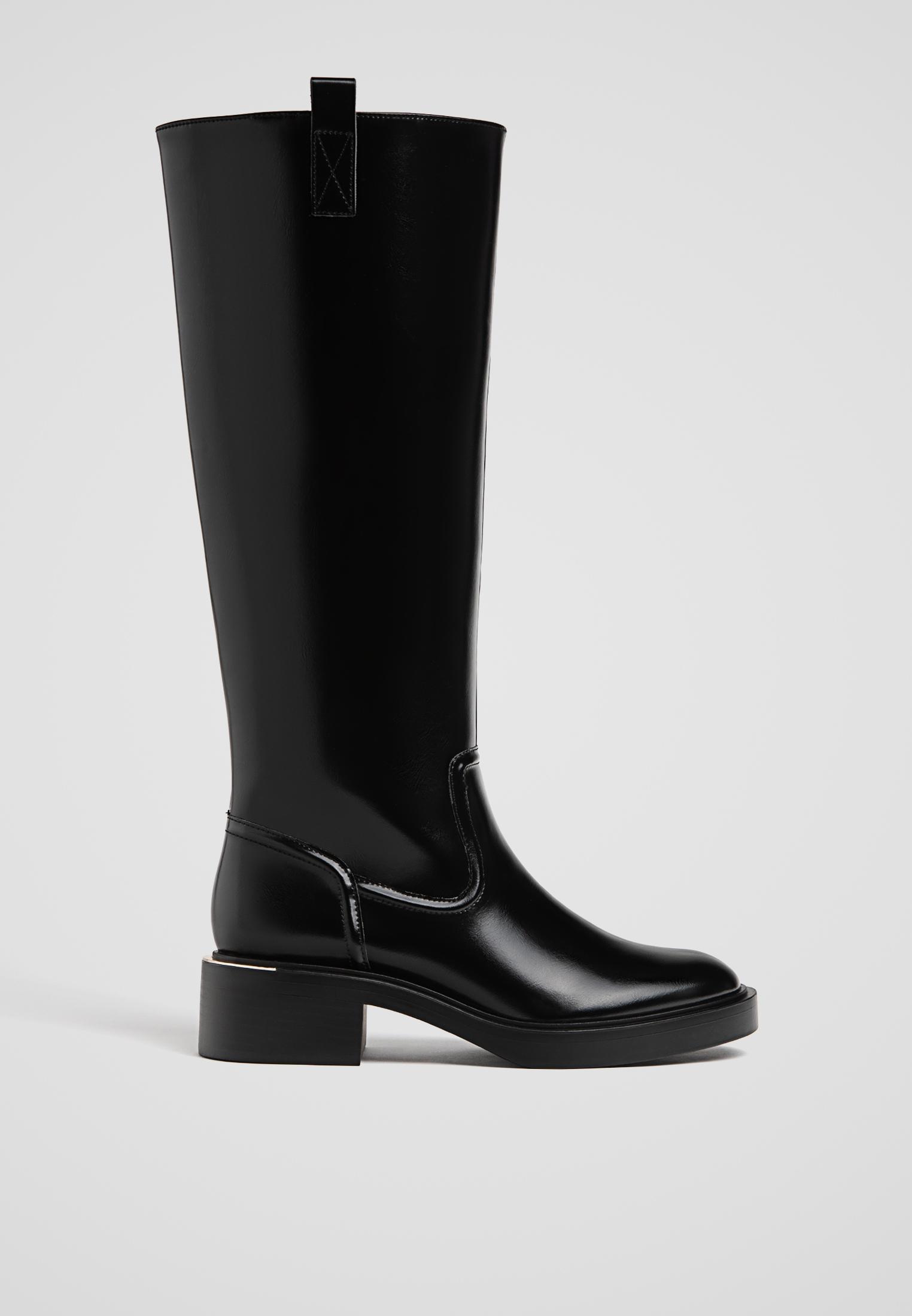 Flat equestrian-style boots - Women's fashion | Stradivarius United Kingdom