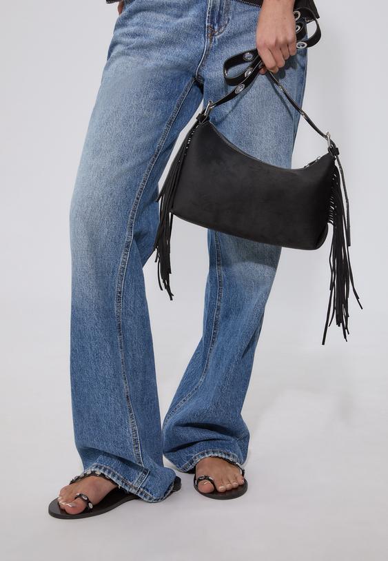 crossbody bag with fringing