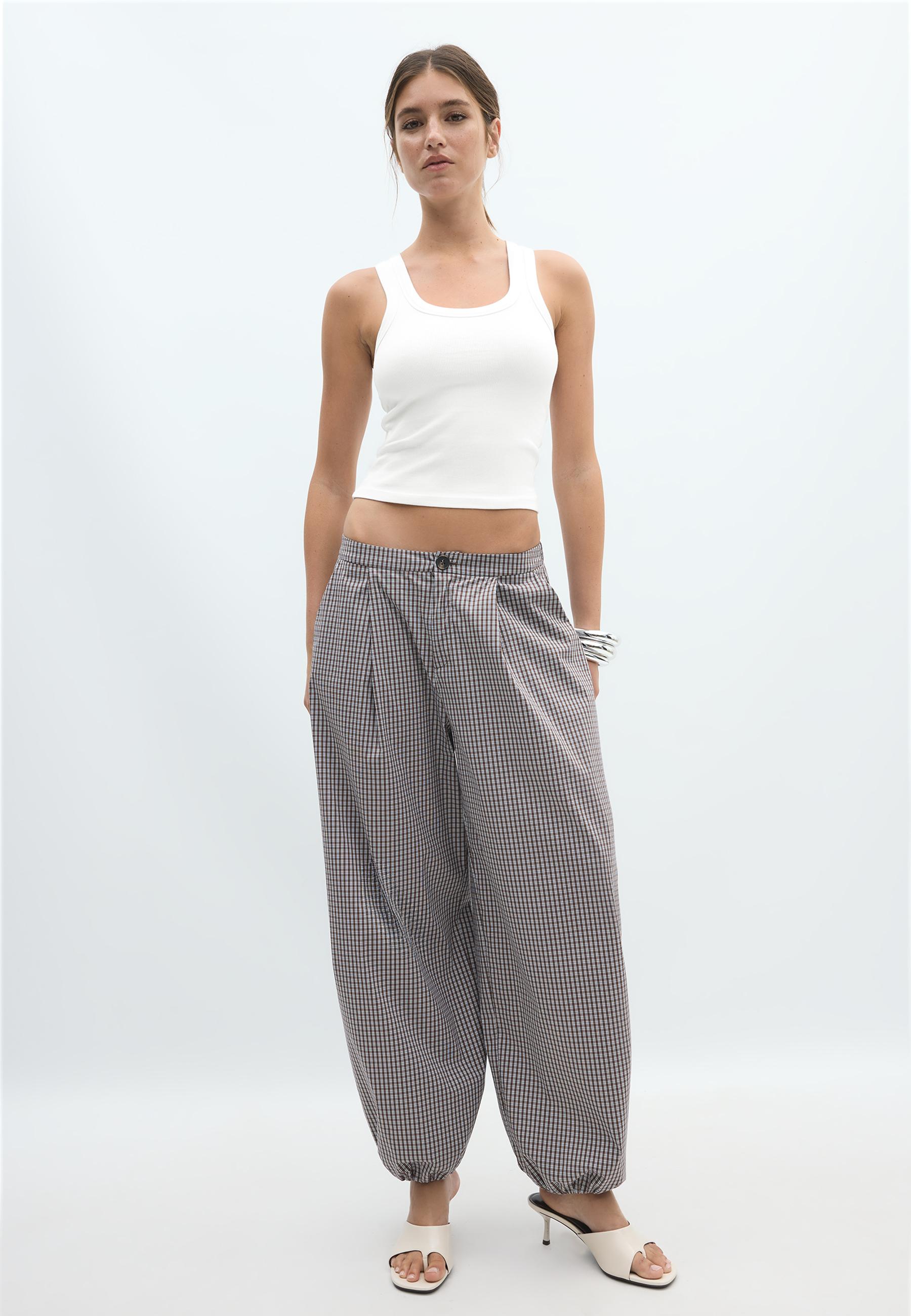 Checked balloon trousers — Brown