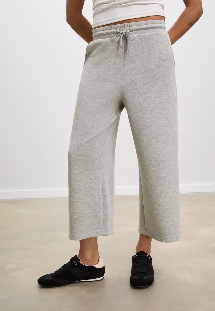 flieende-culottehose-mit-weichem-griff