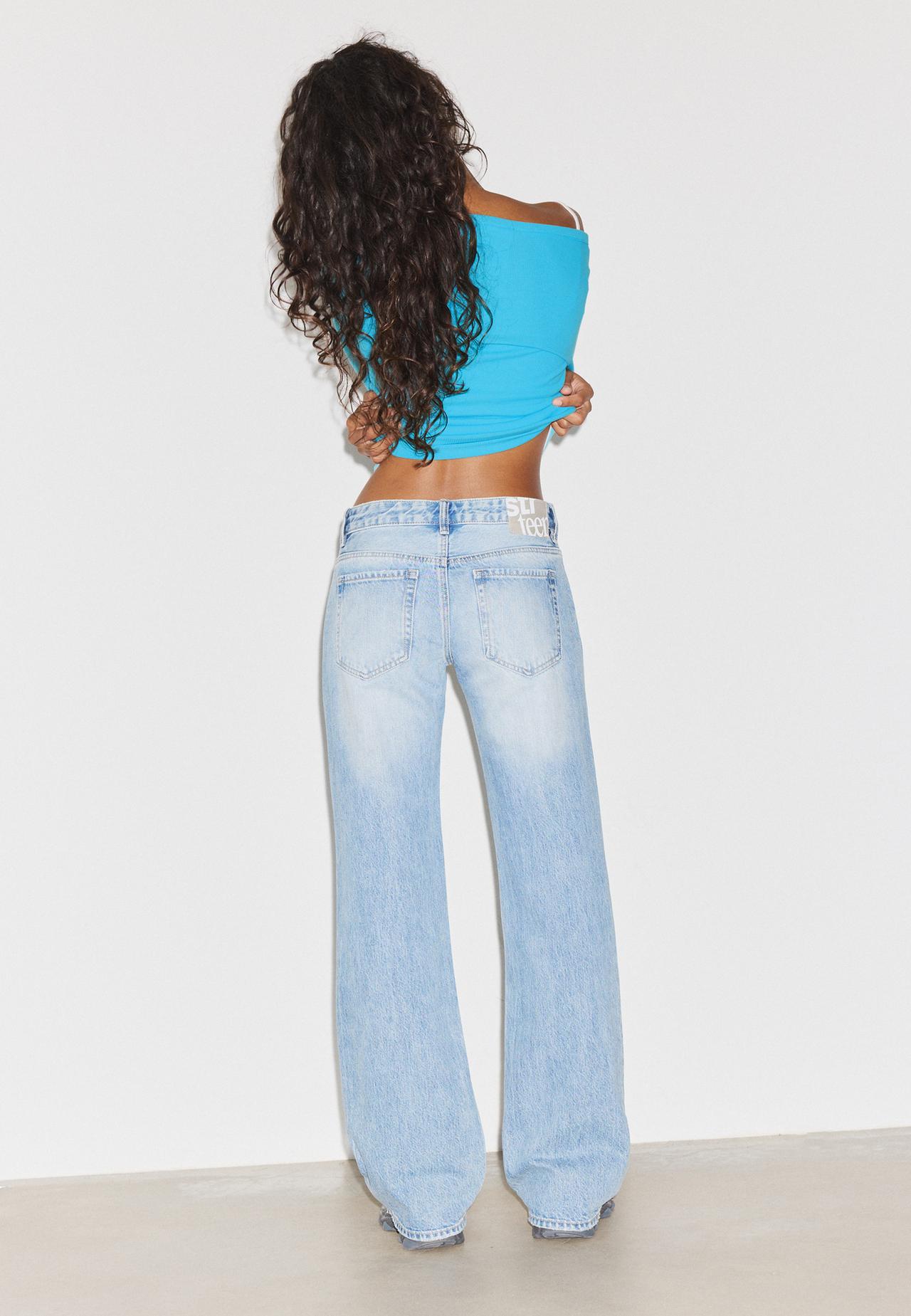 Low-rise straight jeans — MEDIUM LIGHT BLUE DENIM