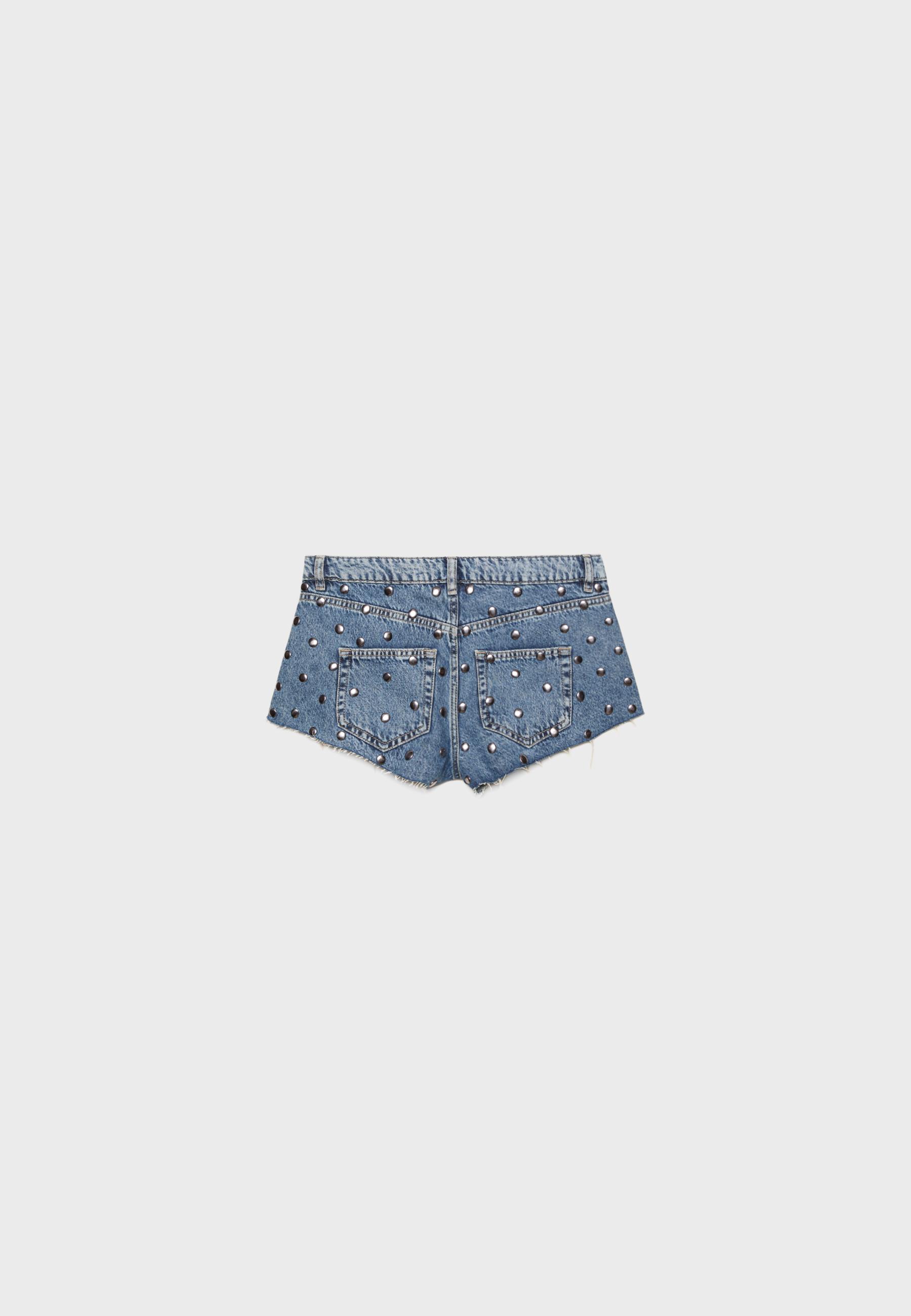 Denim shorts with studs — MEDIUM LIGHT BLUE DENIM
