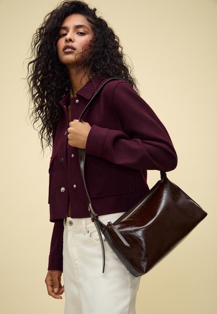 crossbody bag with buckle