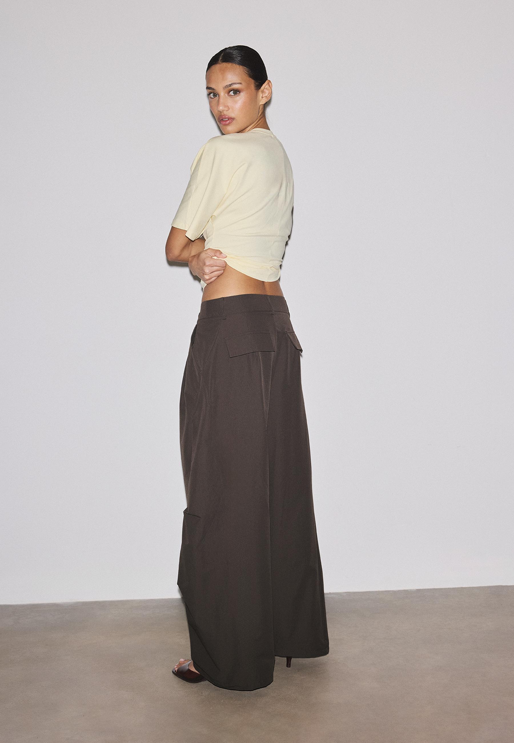 Barrel smart trousers — Brown
