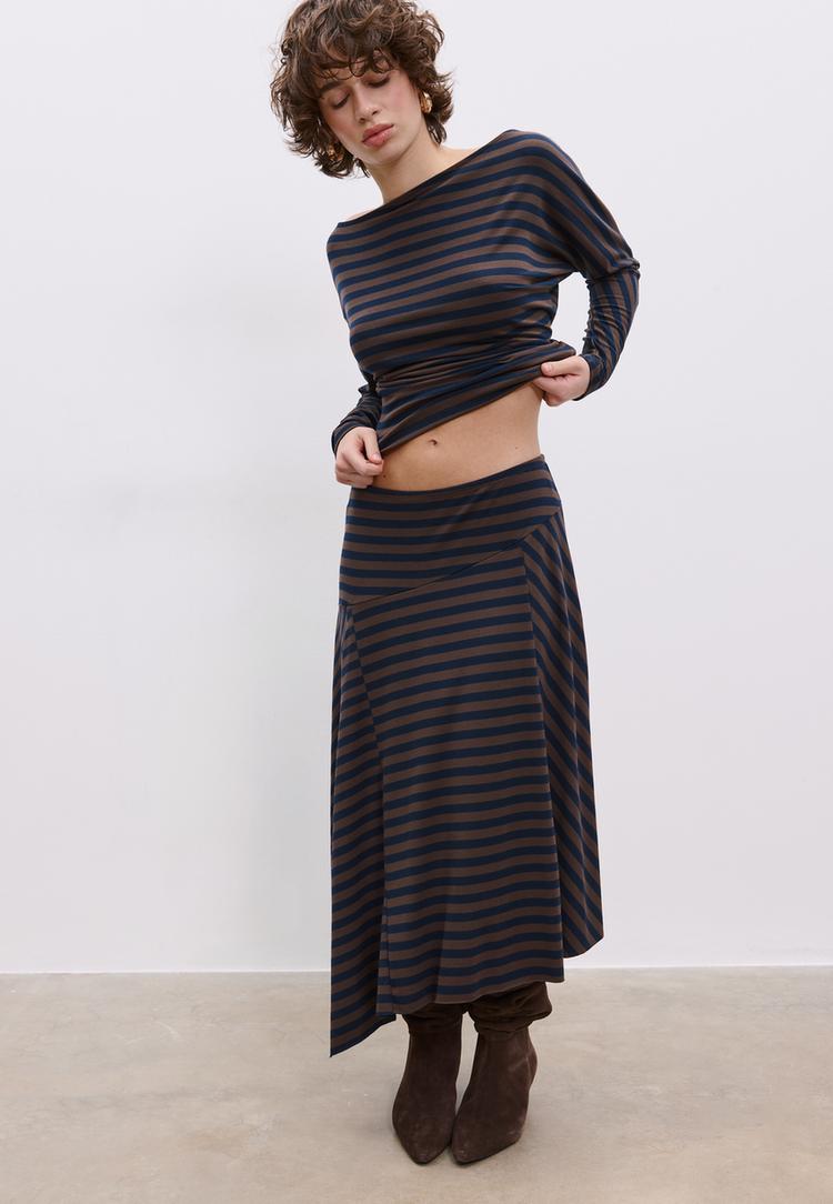 jupe longue asym%C3%A9trique %C3%A0 rayures