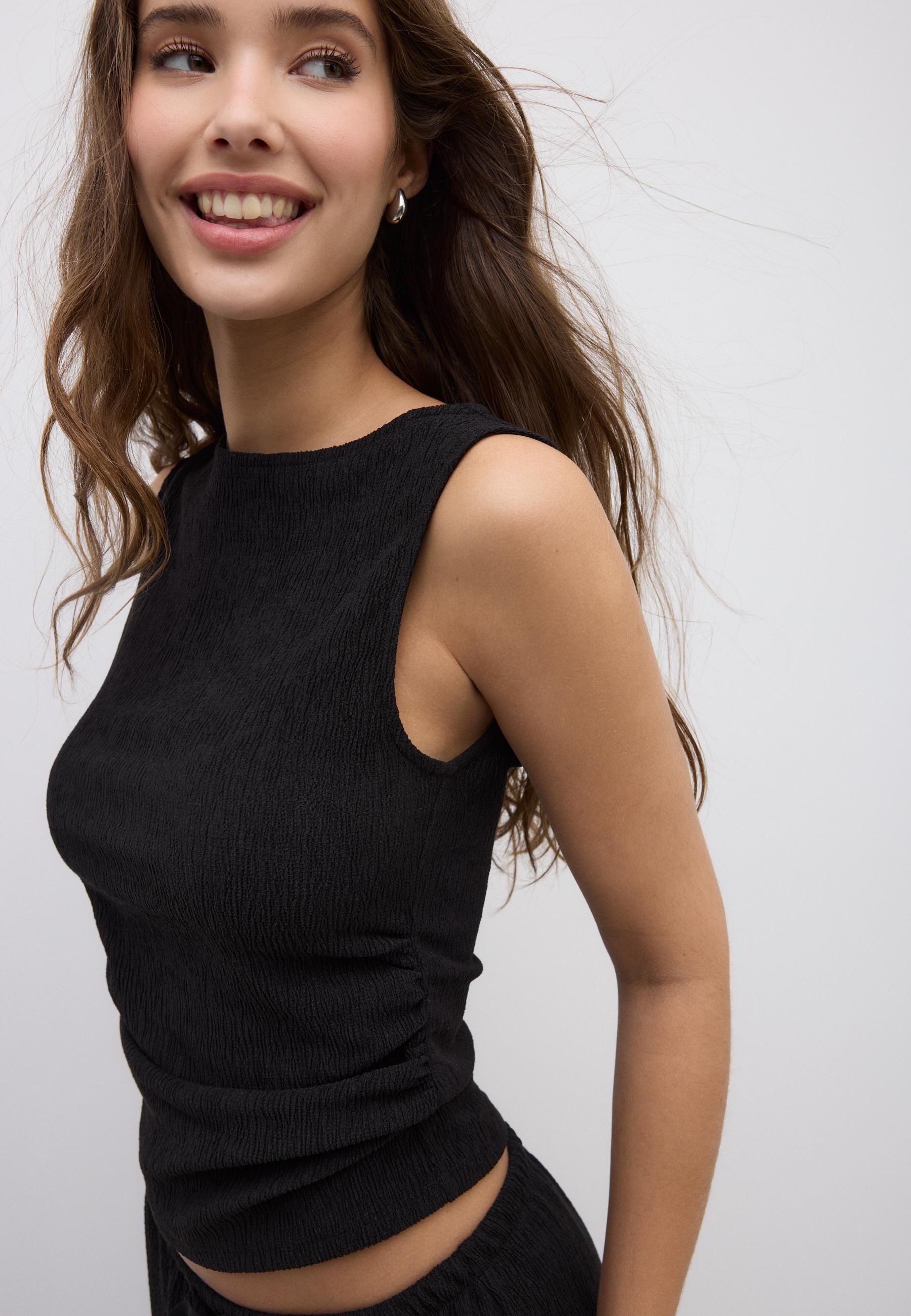 Büzgülü dokulu tişört - Görsel 2