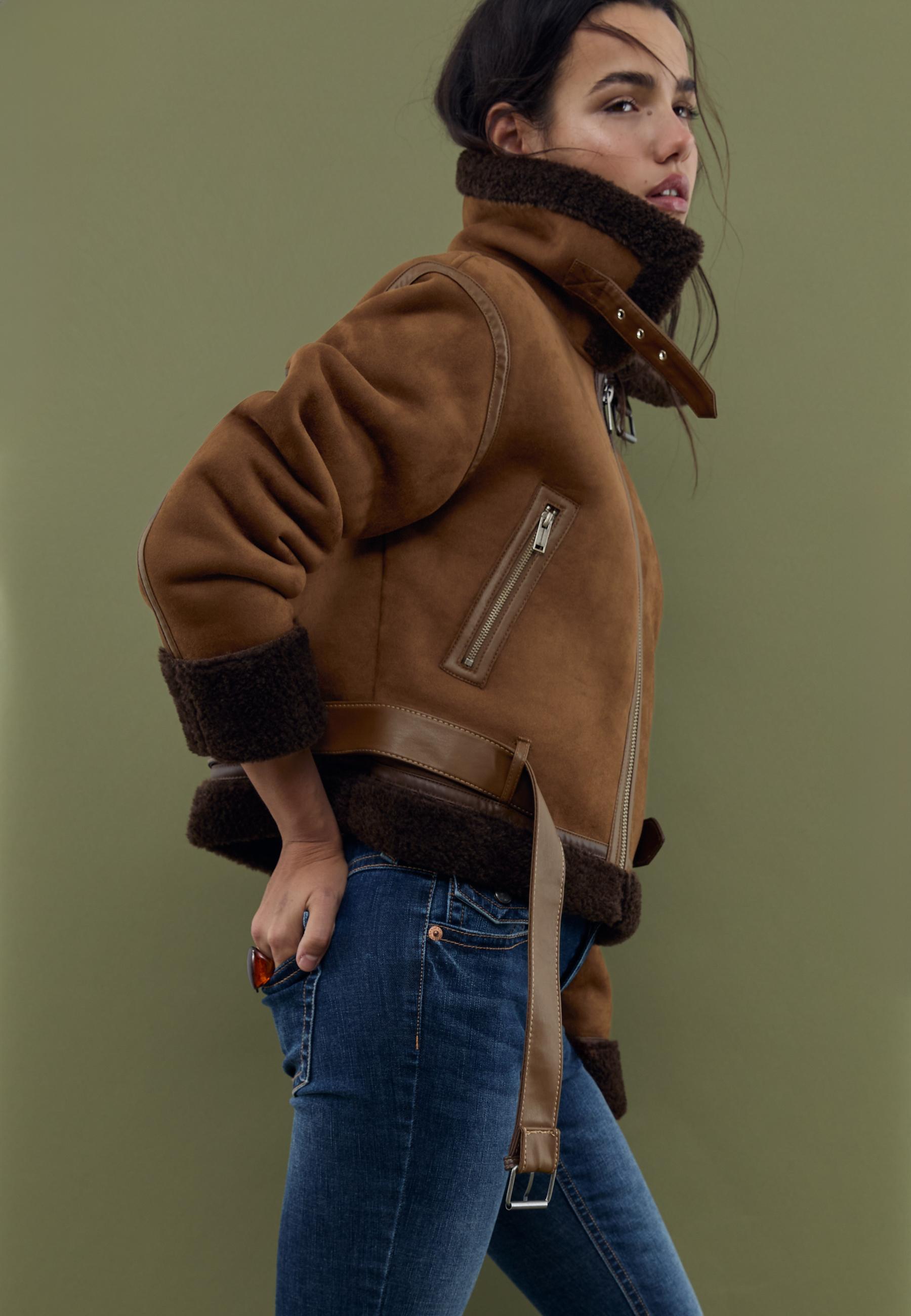 Double-faced short jacket - Women's fashion | Stradivarius United