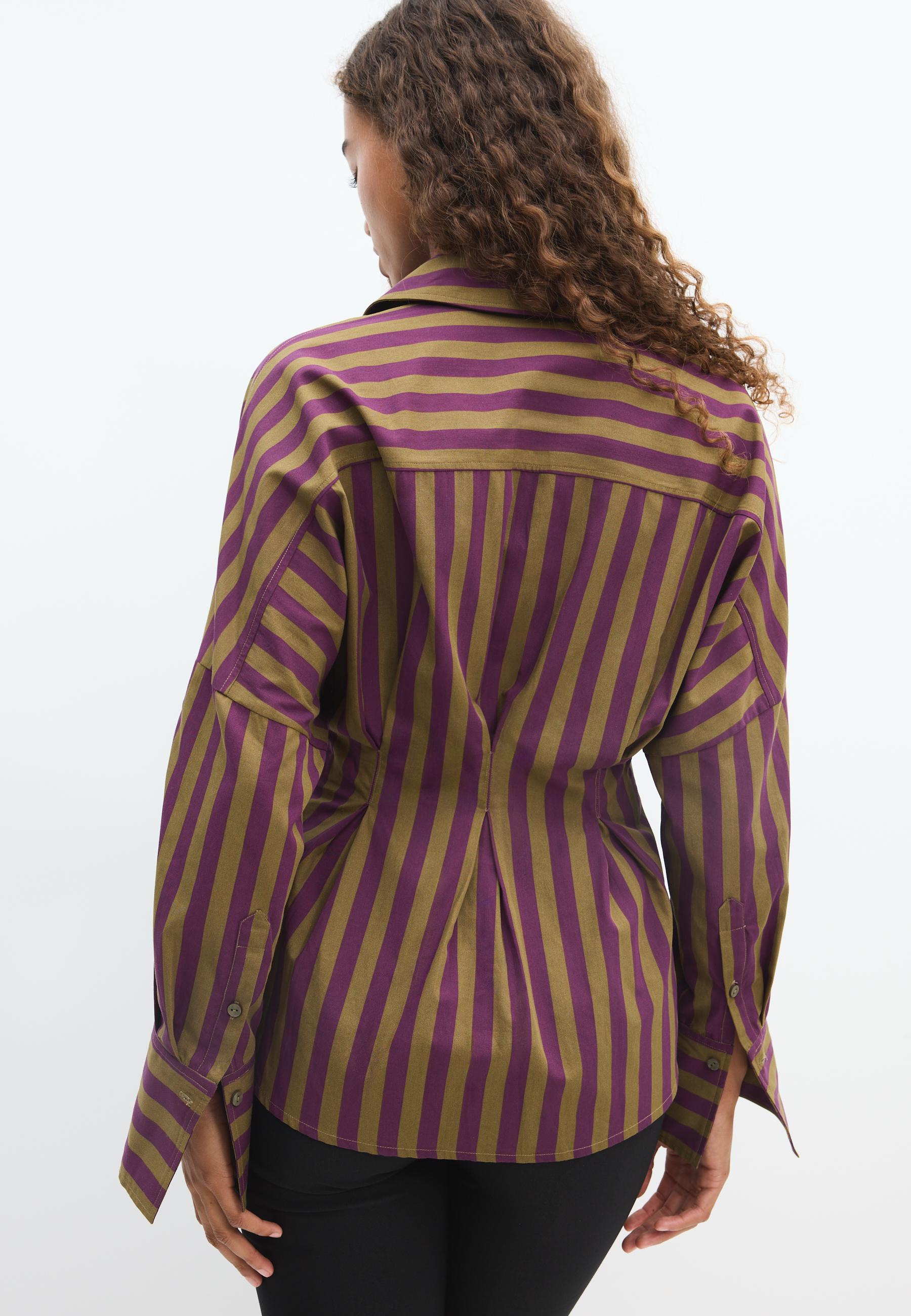 Pleated poplin shirt — Khaki