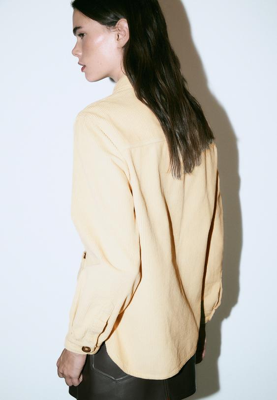 regular-cordjacke-mit-taschen