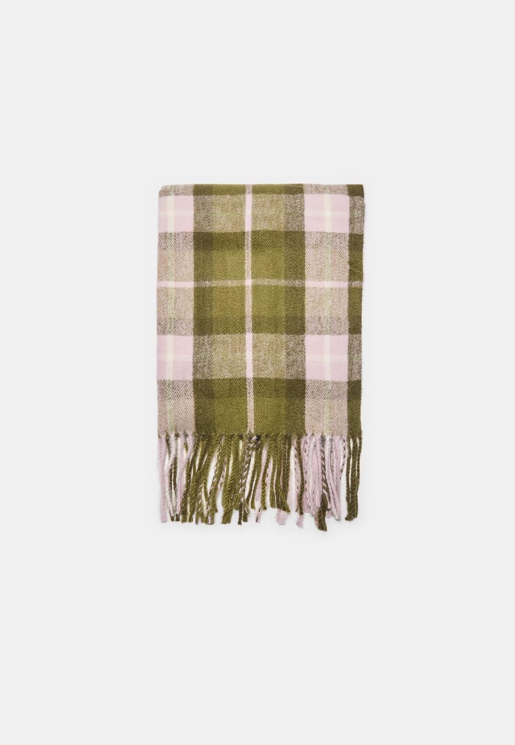 Checked scarf
